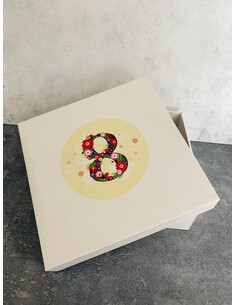 Kadınlar Günü Hediye Kutusu