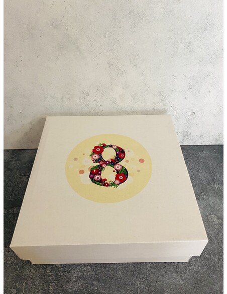 Kadınlar Günü Hediye Kutusu