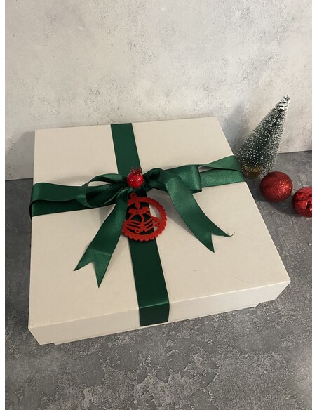 Yılbaşı  Boş Hediye Kutusu 25