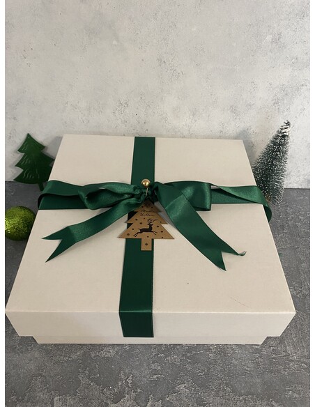 Yılbaşı  Boş Hediye Kutusu 38