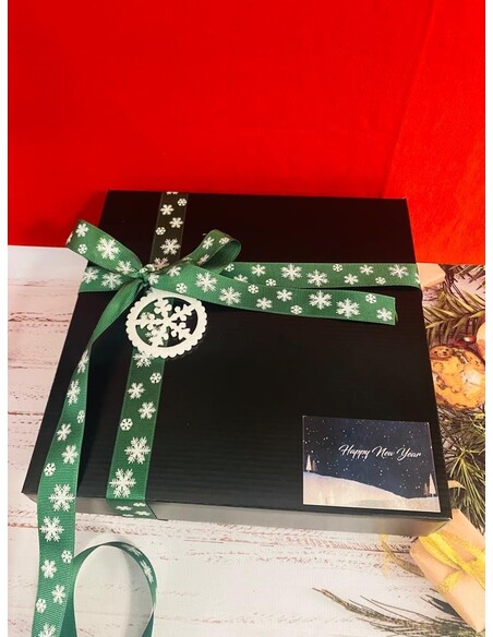 Yılbaşı Yeni Yıl  Boş Hediye Kutusu 52