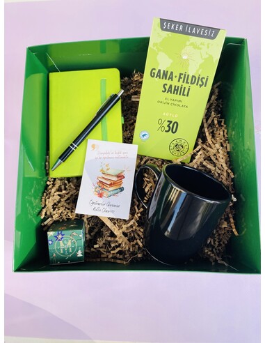 Öğretmenler Günü Hediye Kutusu